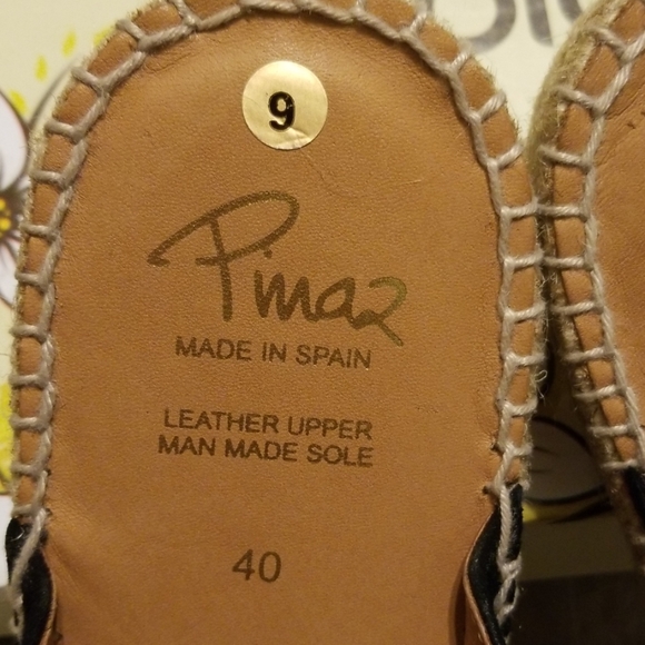 Flat sandal - Picture 5 of 5